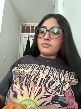 croftsmila online show from 17, 11, 2025