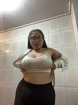 croftsmila online show from 14, 4, 2026