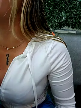 Misscata1106 online show from 16, 4, 2026