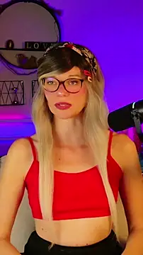 Kittychatte online show from 13, 6, 2026