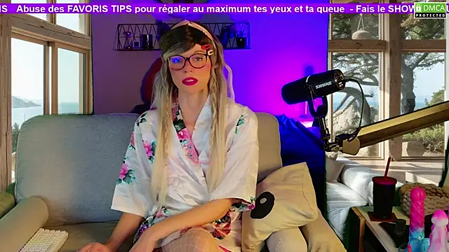 Kittychatte online show from 9, 11, 2025