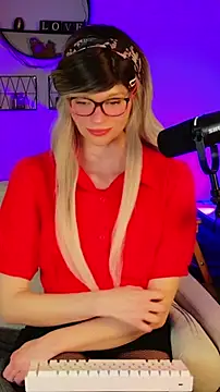 Kittychatte online show from 18, 3, 2026