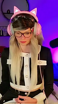 Kittychatte online show from 22, 4, 2026