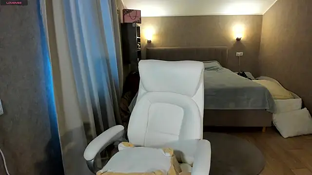 Your Wet Desire online show from 5, 4, 2026