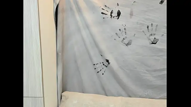 Mhelanny2 online show from 26, 10, 2025