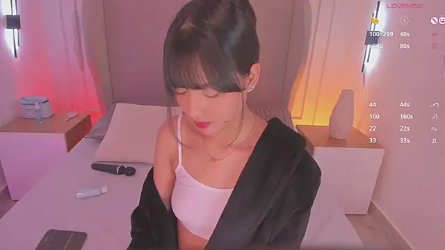 luisah  online show from 11, 11, 2025