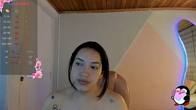 Snapshot of cristal__hot_1 chatting on 19, 7, 2026 cristal hot 1 online show from 19, 7, 2026