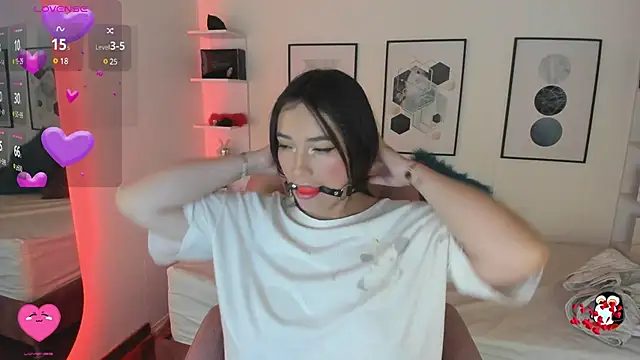 cristal  hot 1 online show from 16, 2, 2025