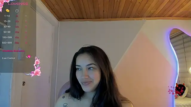 Snapshot of cristal__hot_1 chatting on 4, 7, 2026 cristal hot 1 online show from 4, 7, 2026