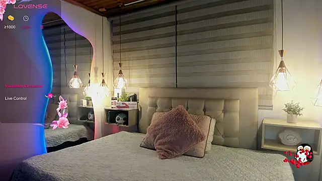 cristal  hot 1 online show from 4, 5, 2026