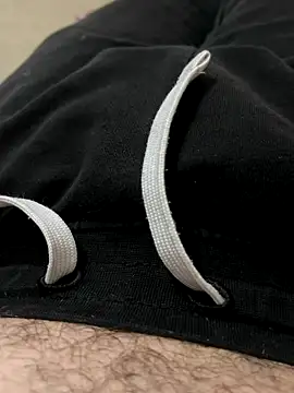 Snapshot of MoochedTape chatting on 8, 10, 2025 MoochedTape online show from 8, 10, 2025