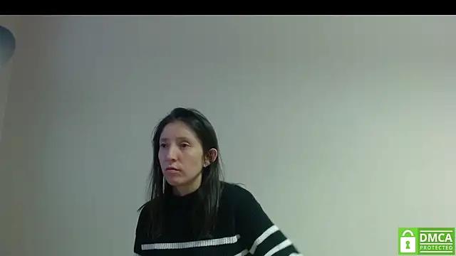 Snapshot of Sophi_Cute chatting on 28, 10, 2025 Sophi Cute online show from 28, 10, 2025