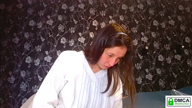 Sophi Cute online show from 11, 3, 2026