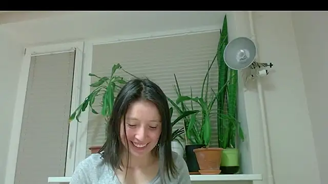 Sophi Cute online show from 15, 2, 2025