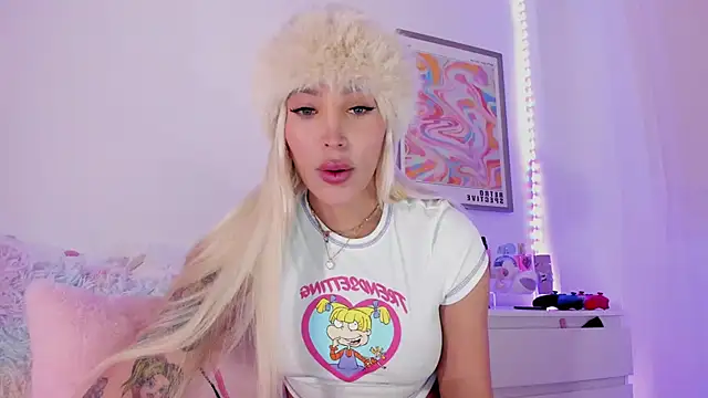  viioletweekend  online show from 3, 3, 2025