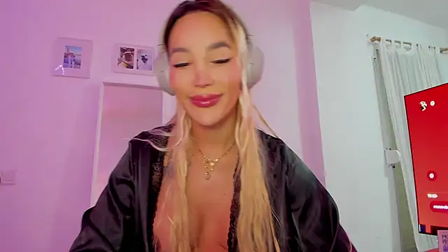  viioletweekend  online show from 5, 12, 2025