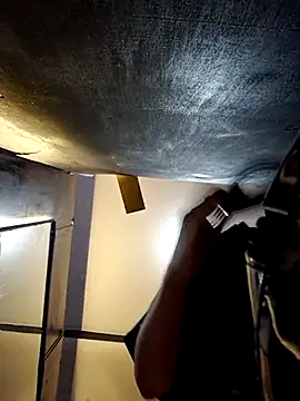 Sam Sara online show from 4, 4, 2026