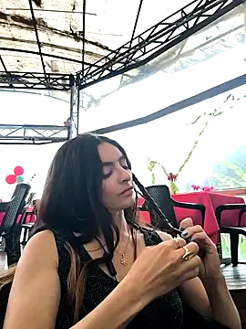 Snapshot of Sam_Sara chatting on 4, 11, 2025 Sam Sara online show from 4, 11, 2025