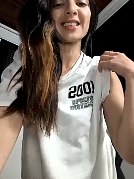 Sam Sara online show from 5, 3, 2025