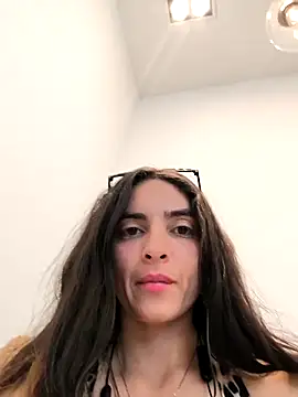 Snapshot of Sam_Sara chatting on 30, 10, 2025 Sam Sara online show from 30, 10, 2025