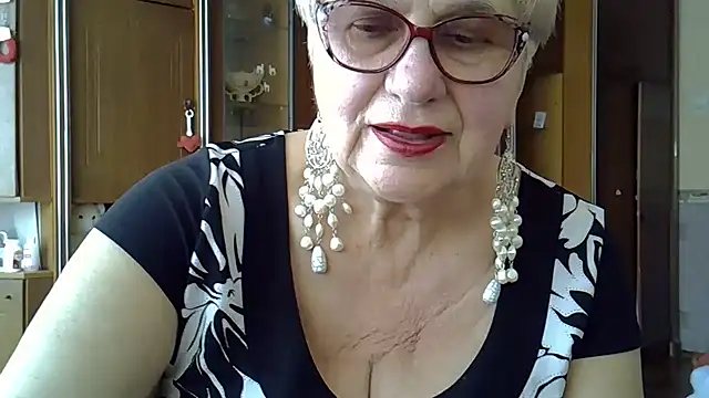 SweetCherry27 online show from 7, 3, 2025