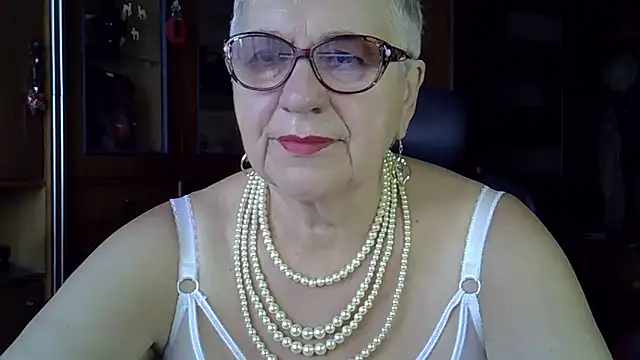 SweetCherry27 online show from 9, 9, 2025