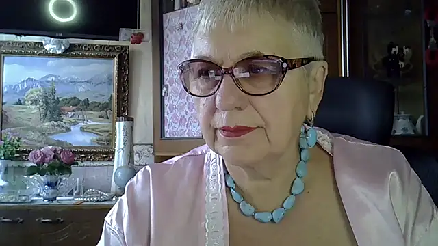 SweetCherry27 online show from 15, 9, 2025