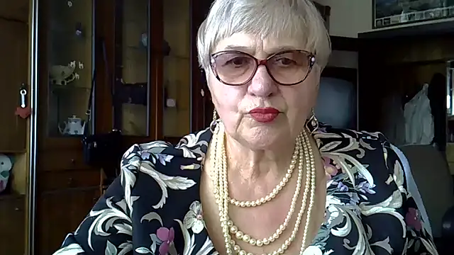 SweetCherry27 online show from 11, 3, 2025