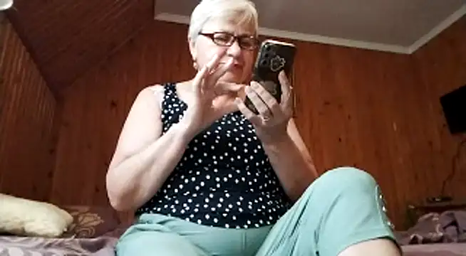 Snapshot of SweetCherry27 chatting on 26, 6, 2026 SweetCherry27 online show from 26, 6, 2026