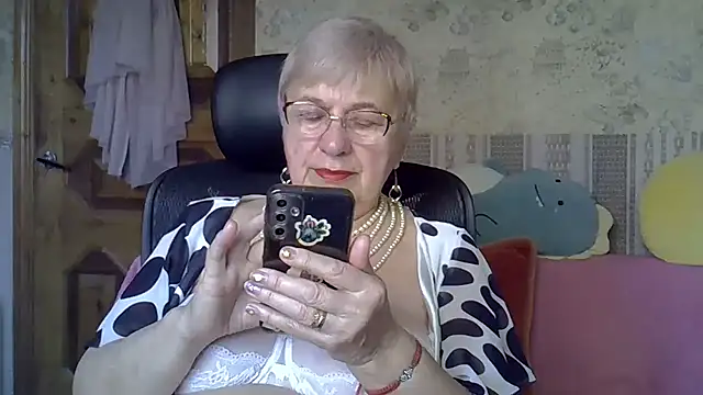 SweetCherry27 online show from 27, 3, 2026