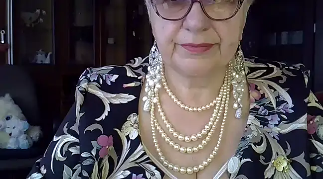 SweetCherry27 online show from 16, 3, 2025