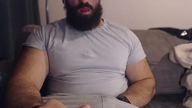 hugemachohandsome online show from 19, 12, 2025