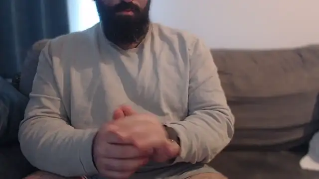 hugemachohandsome online show from 22, 2, 2026