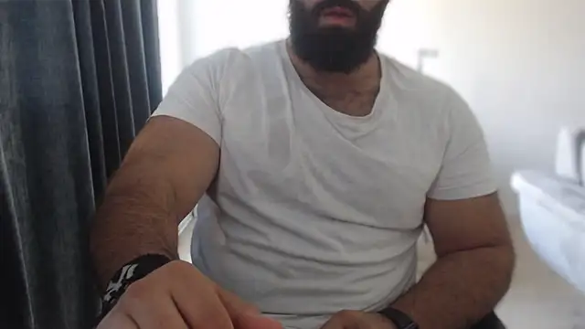 hugemachohandsome online show from 20, 9, 2025