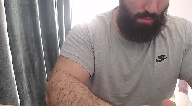 hugemachohandsome online show from 4, 3, 2025