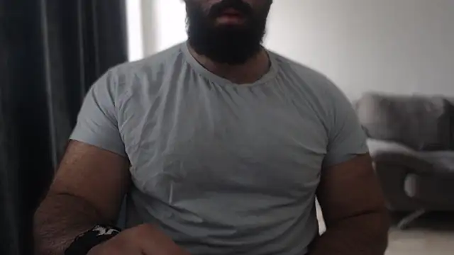 hugemachohandsome online show from 15, 9, 2025