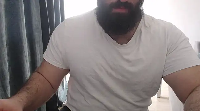 hugemachohandsome online show from 8, 3, 2025