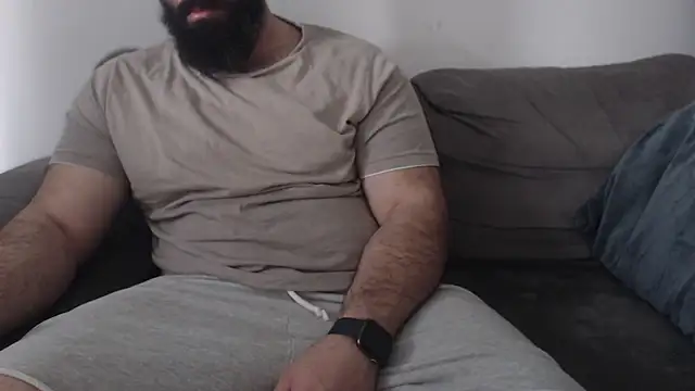 hugemachohandsome online show from 16, 5, 2026
