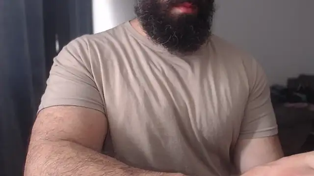 hugemachohandsome online show from 4, 6, 2026