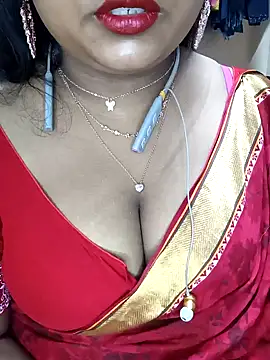 Sophiaboudi online show from 16, 11, 2025