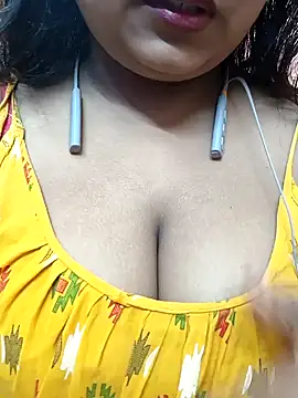 Sophiaboudi online show from 10, 1, 2025