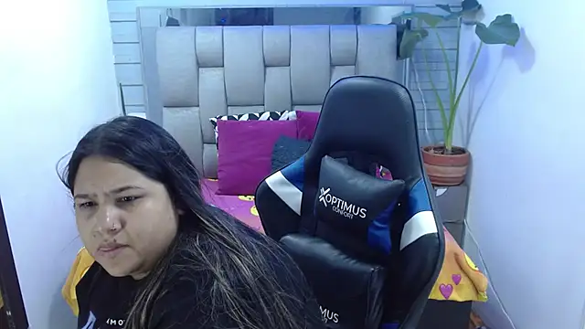 evelin zaens online show from 9, 7, 2026