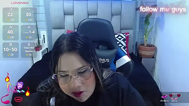 evelin zaens online show from 11, 6, 2026