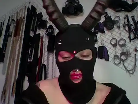 FeticheMacabre online show from 22, 12, 2024