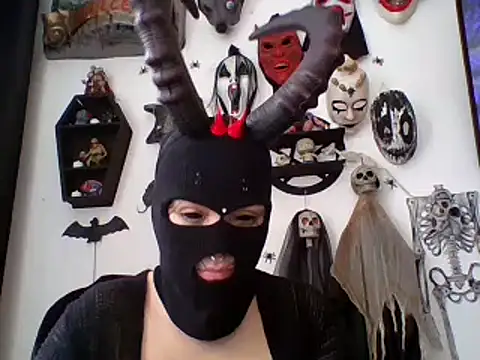 FeticheMacabre online show from 2, 12, 2025