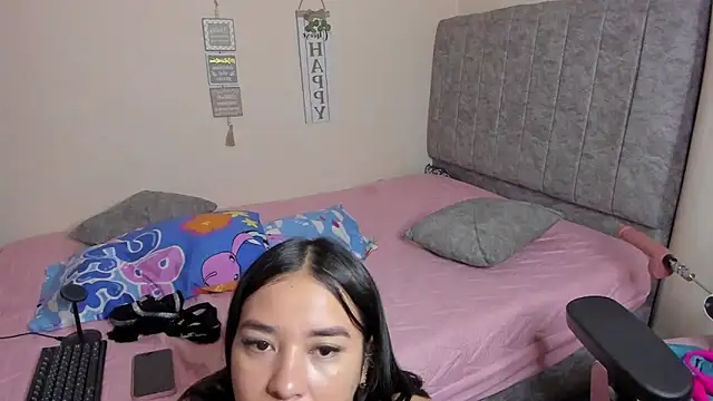 SaraCrow online show from 20, 11, 2025