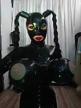 LatexDevil Blondie online show from 22, 6, 2026