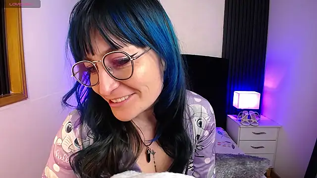 alicia moom online show from 22, 2, 2025