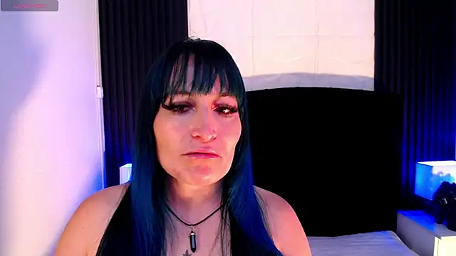 alicia moom online show from 7, 2, 2026