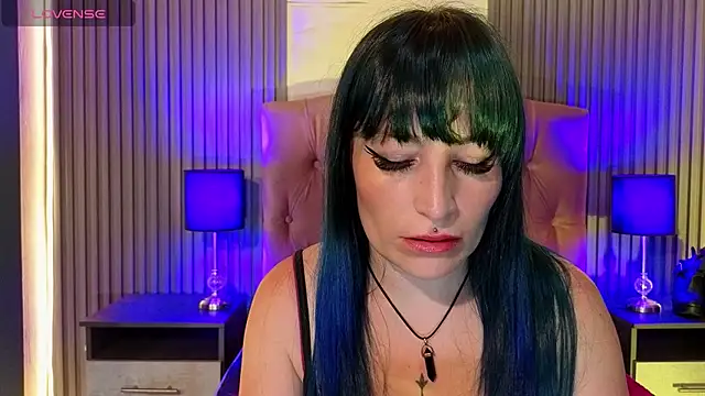 alicia moom online show from 20, 6, 2026